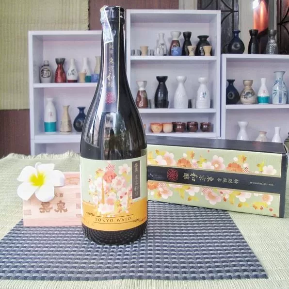 RƯỢU SAKE VẢY VÀNG TAMURA SHUZOJO KASEN REGULAR GOLD