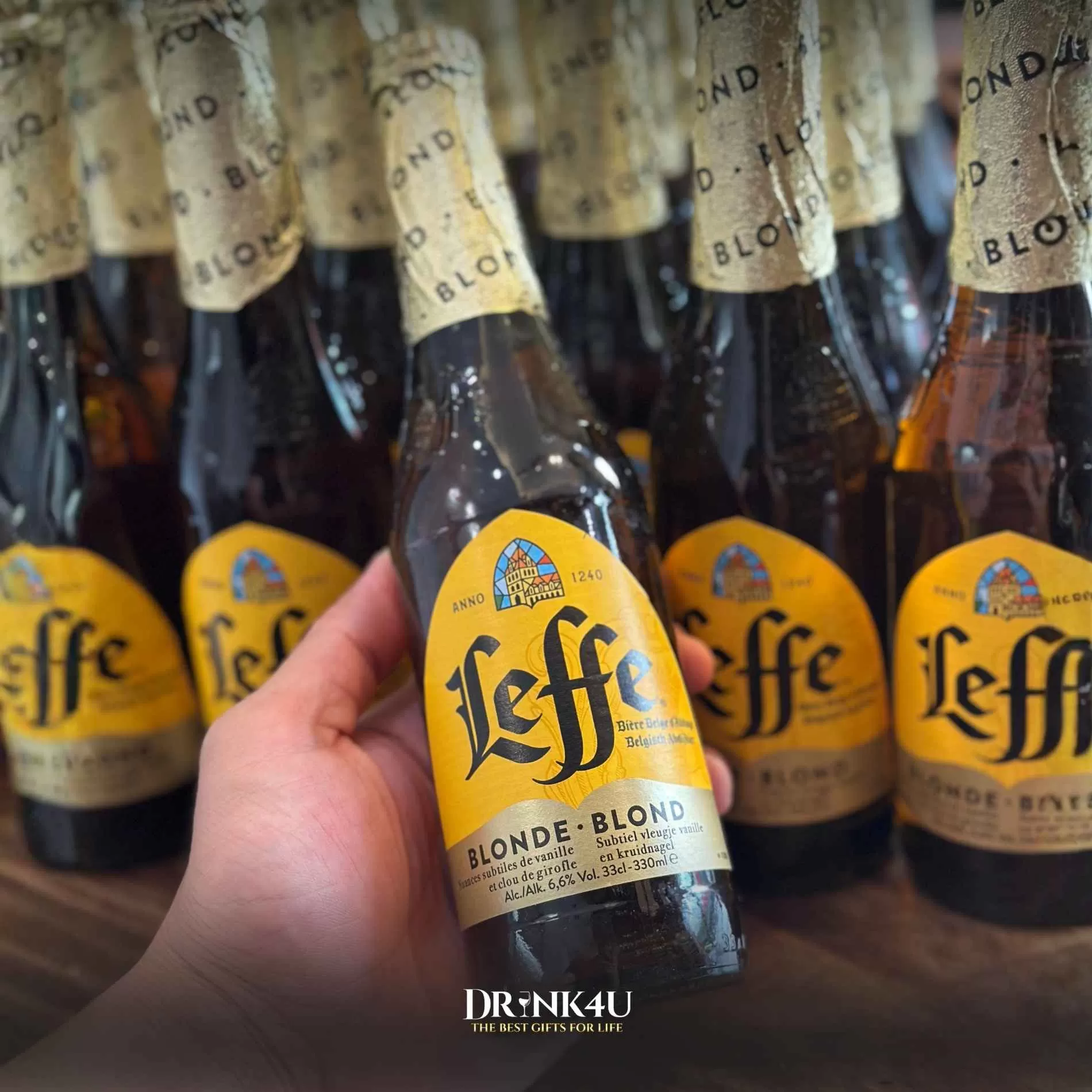 BIA BỈ LEFFE BLONDE 6,6% - 330ML - THÙNG 24 CHAI