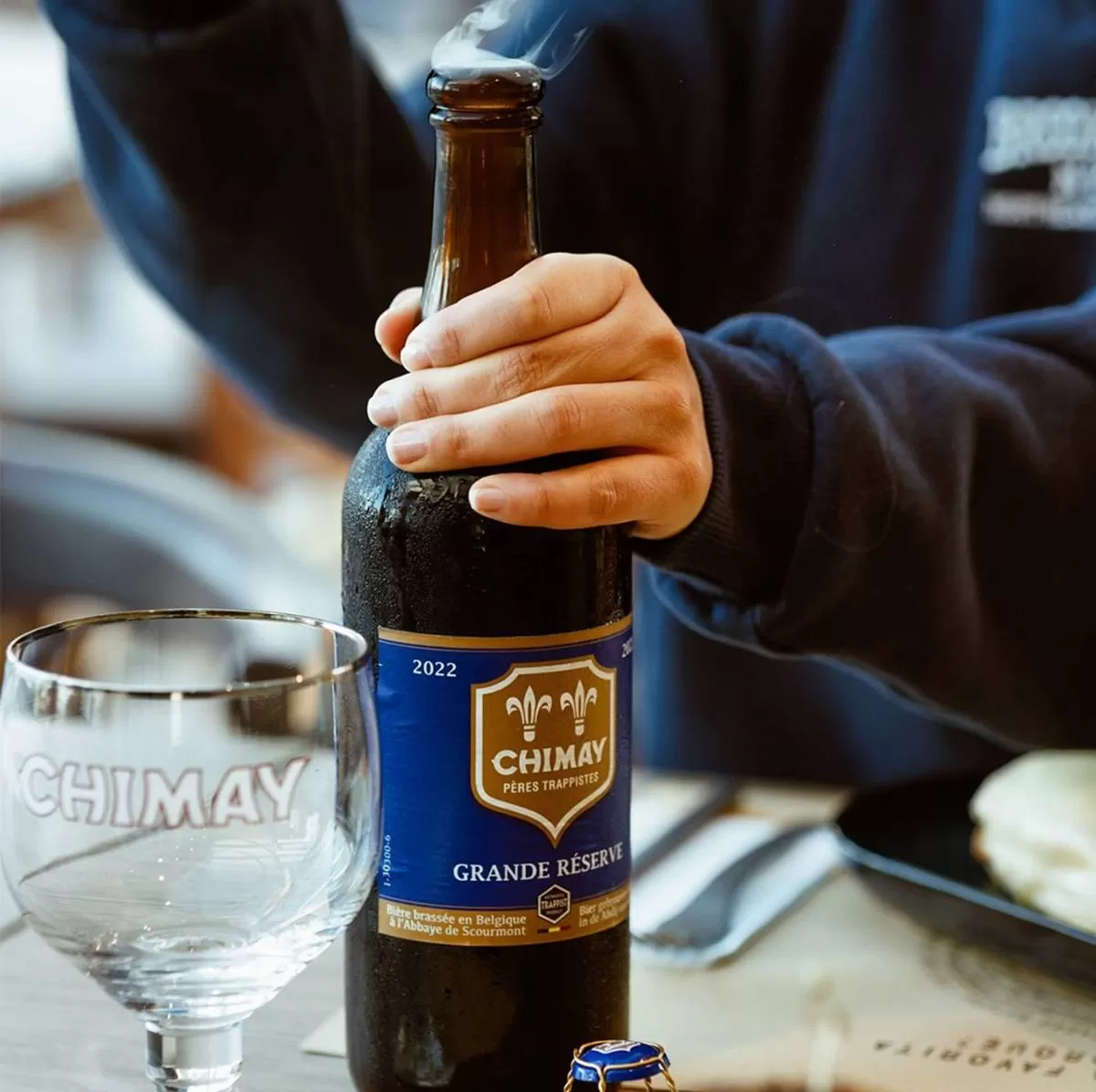 BIA CHIMAY XANH – NHỮNG ĐIỀU THÚ VỊ VỀ BIỂU TƯỢNG BIA TRAPPIST NỔI TIẾNG CỦA BỈ